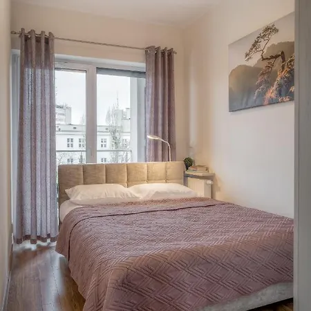 Apartament G11 Z Miejscem Parkingowym Thorn Exterior foto