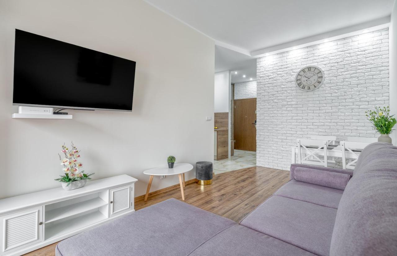 G11 Z Miejscem Parkingowym Apartment *